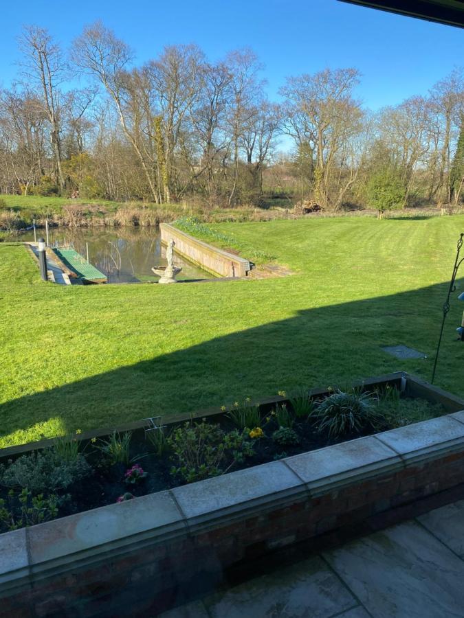 Apartamento Otters End, Near Wroxham Dilham Exterior foto